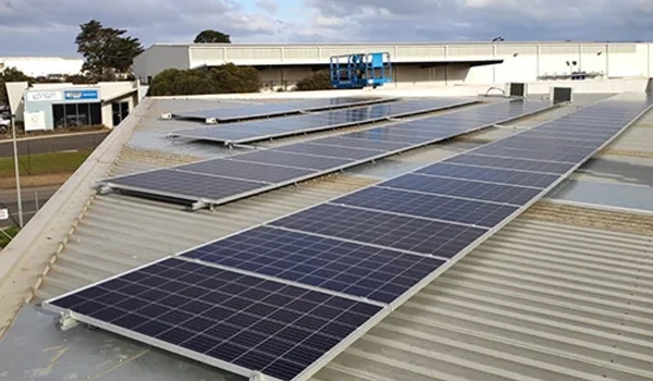 Commercial Solar Installation in Melbourne & Victoria – Solar 370 Degrees Commercial solar installation for businesses across Melbourne and Victoria.